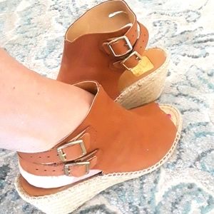 Kanna wedges sandals